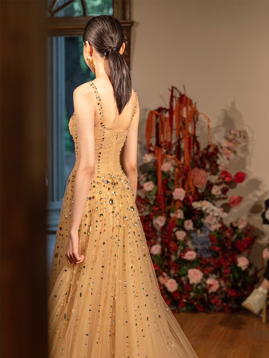 Women's Handmade Beaded Wedding Dress - Image 5