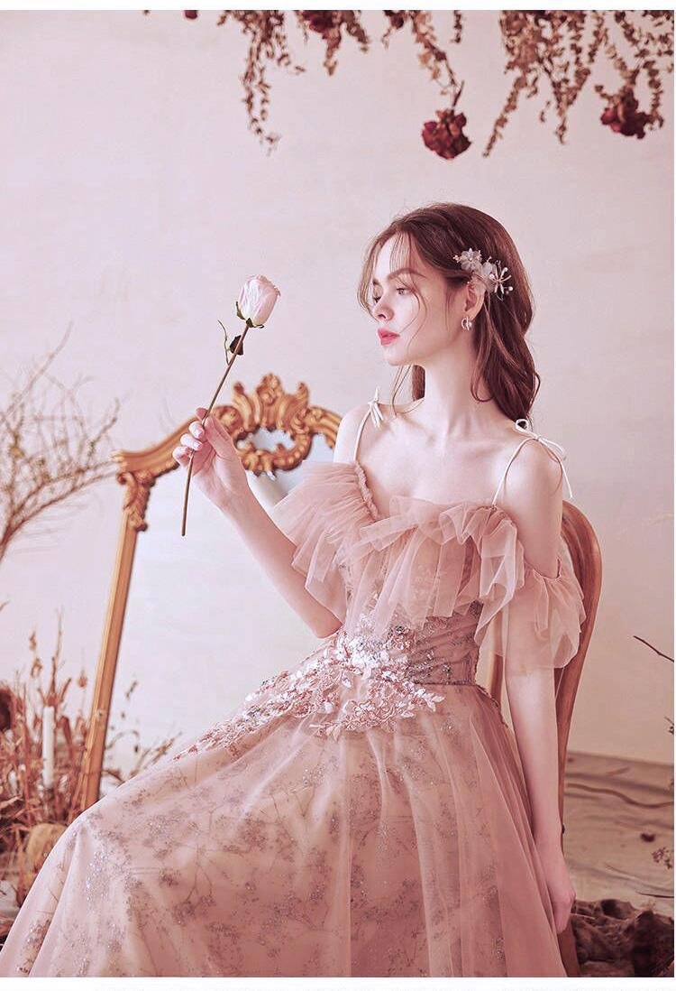 Women's Sexy Suspender Wedding Dress - Image 5