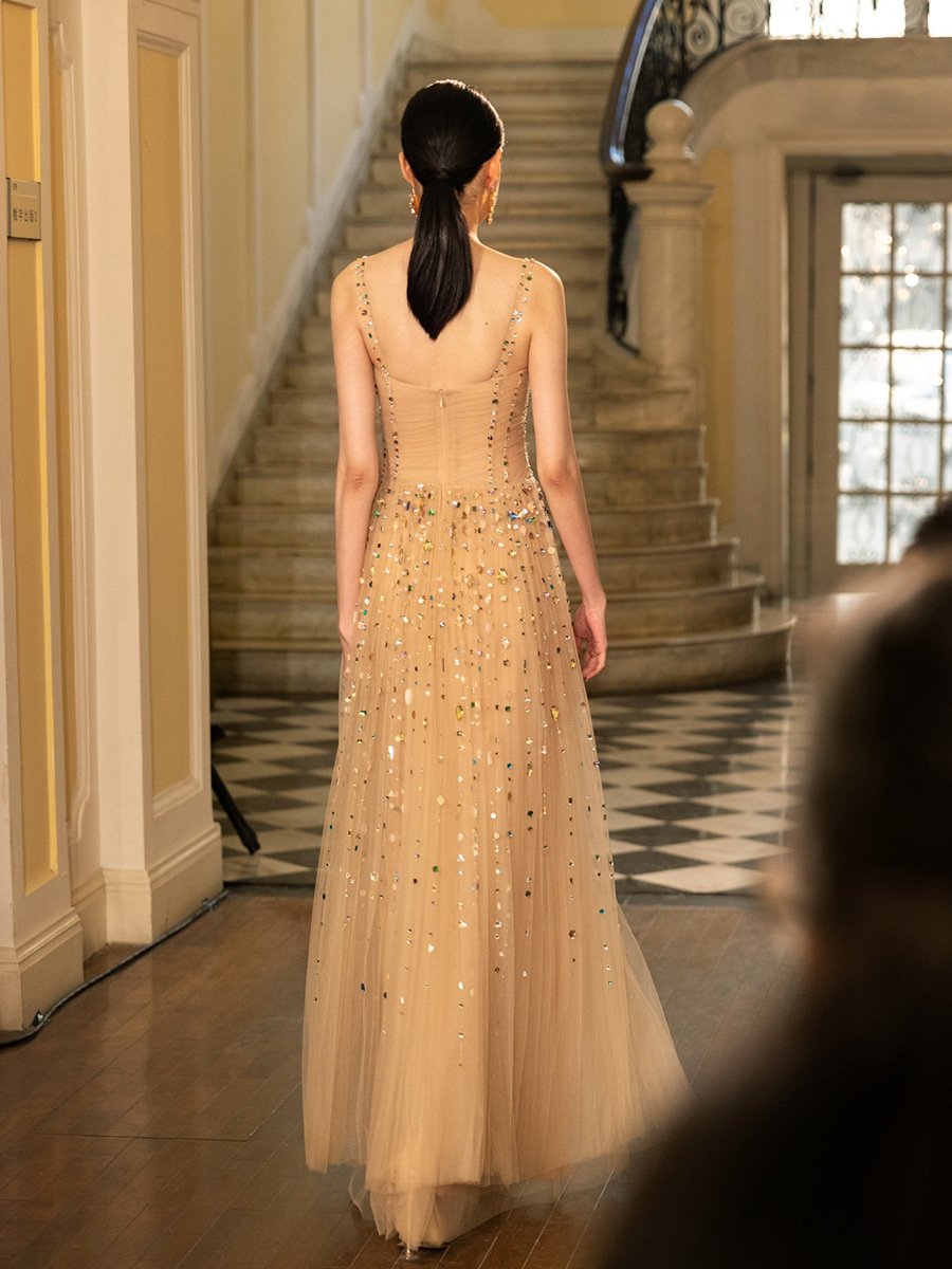 Women's Handmade Beaded Wedding Dress - Image 8