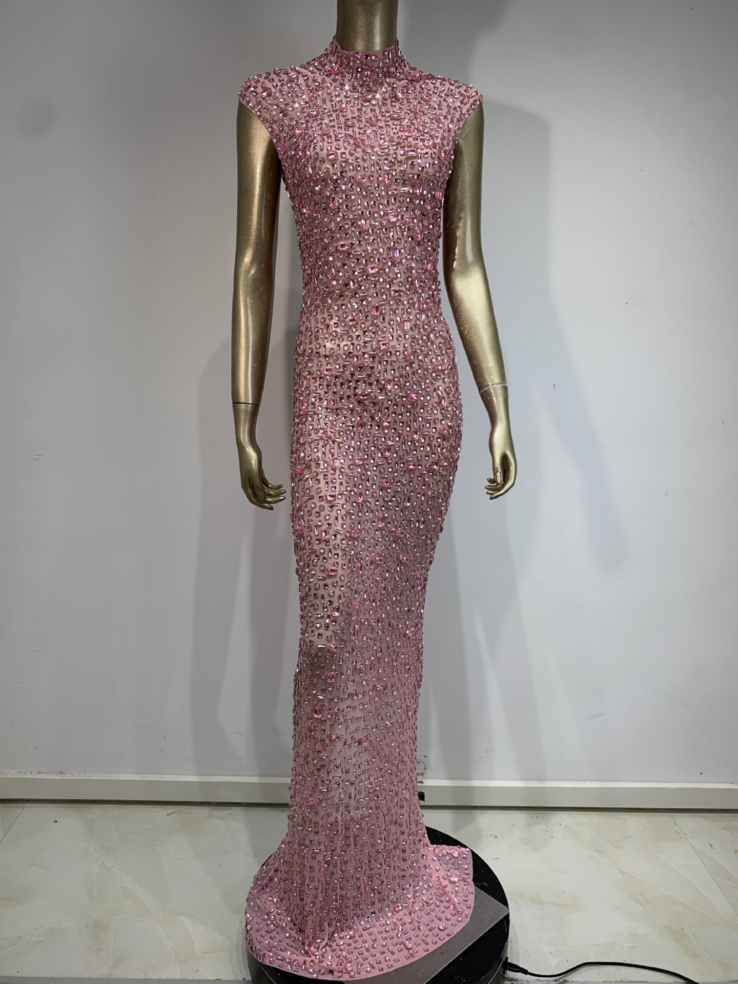 Host Party Bridal Dress - Image 4