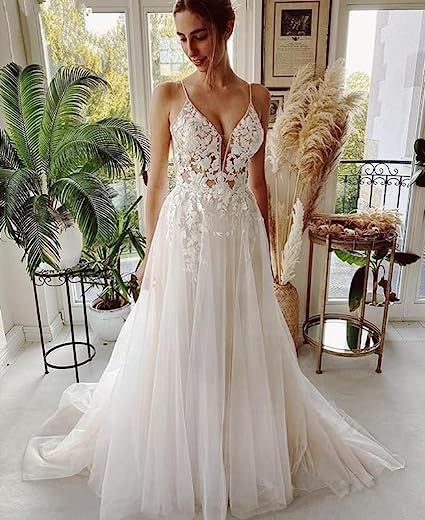 Women's Wedding Dress - Image 10