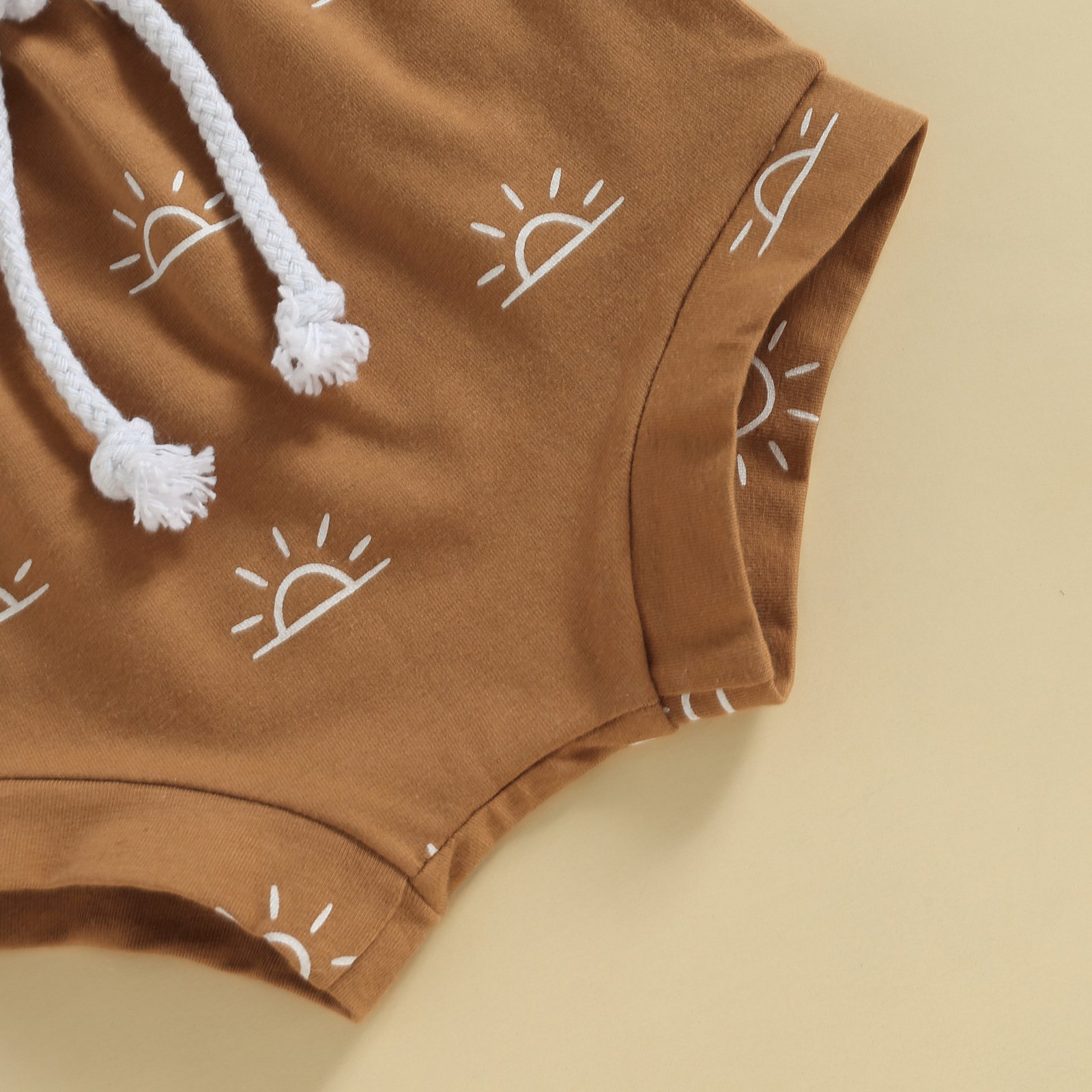 Newborn Baby Boys Summer Outfits Coconut Tree Print T-Shirt And Elastic Sun Print Shorts Set - Image 3