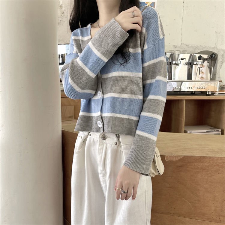 French Style Vintage Stripe Knitted Cardigan Outer Wear Short Sweater For Women - Image 3