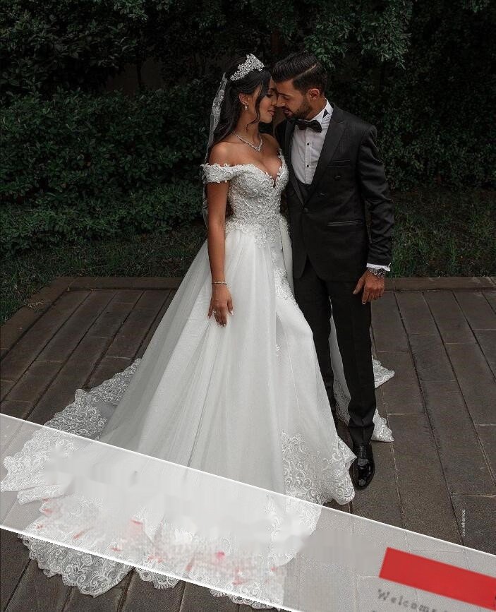 Bridal Lace Detachable Wedding Dress - Image 4