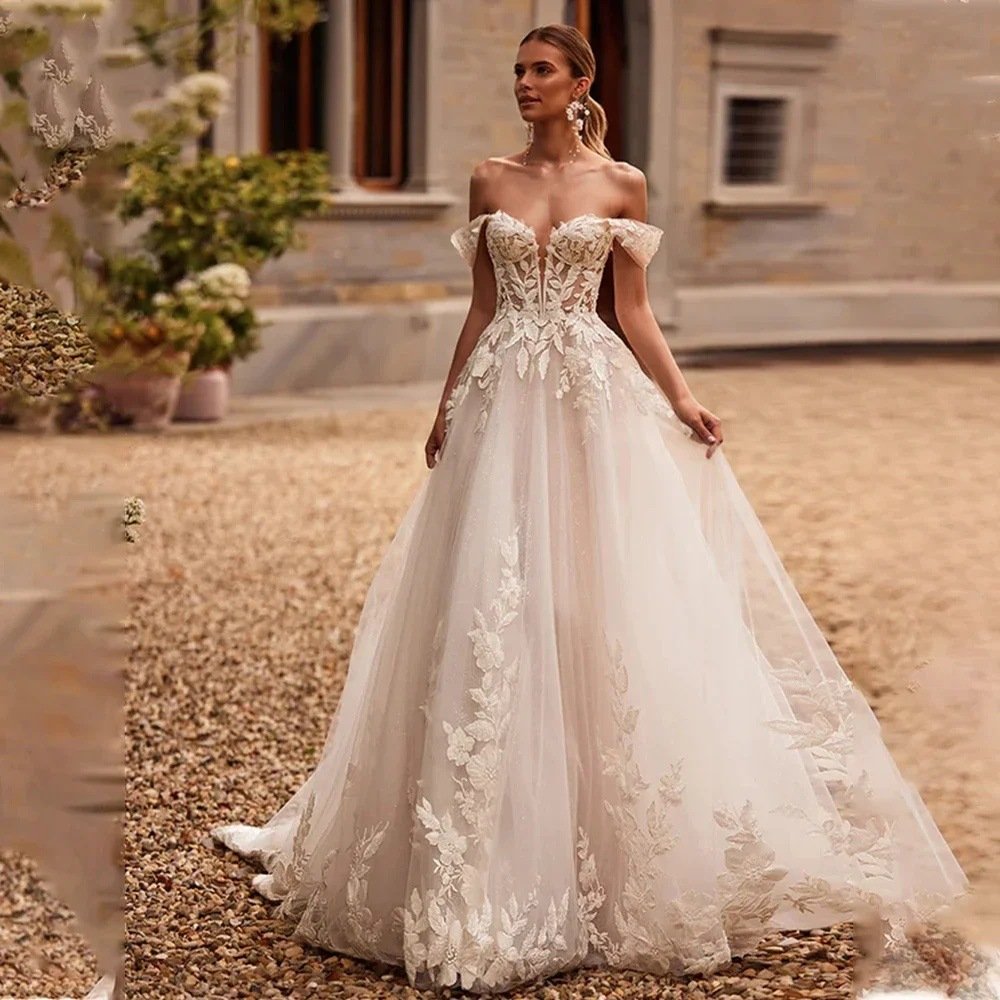 Light-luxury White Off-the-shoulder Bridal Wedding Gown With A Small Train - Image 6