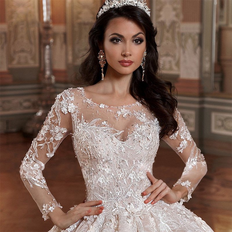 Long Trailing Mid-waist Backless Wedding Dress White - Image 8